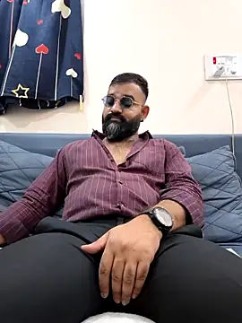 Fun_Guuy's Live XXX Chat