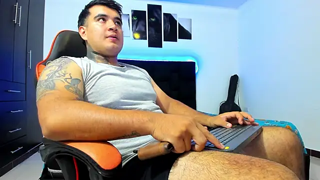 Онлайн чат XXX thiago__cp01