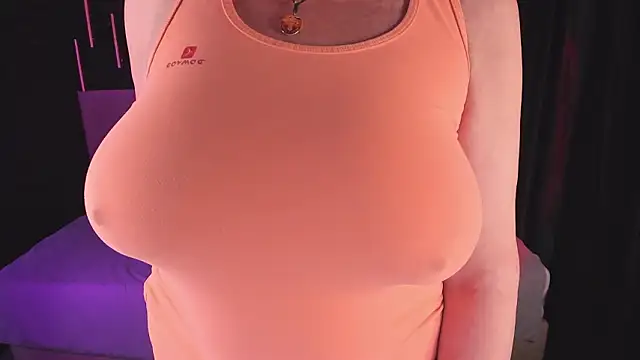 LindaPassionate – Naživo XXX chat