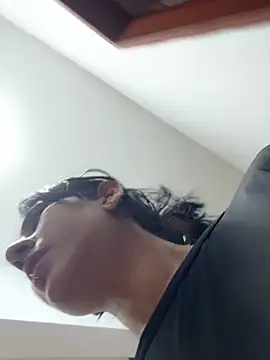 Chat XXX en directo de Violet_rousse7