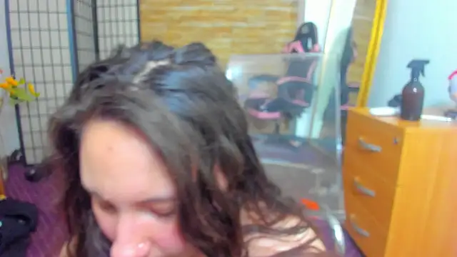 AishaRouhi – Live XXX-chat