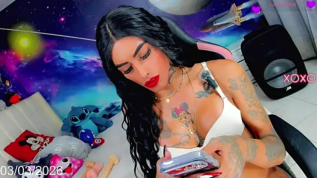 Chat XXX en directo de Nella_Dolls