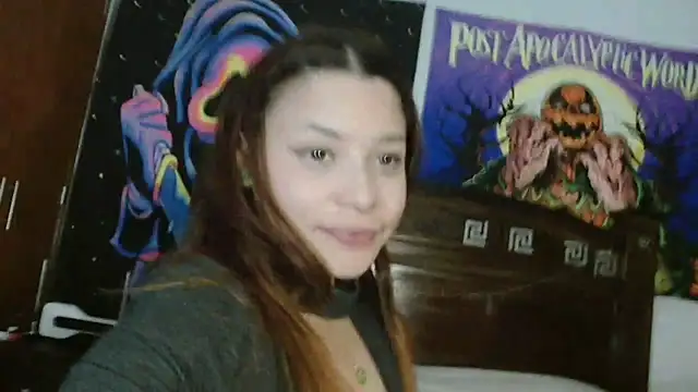 Chat +18 de 3littles ao vivo