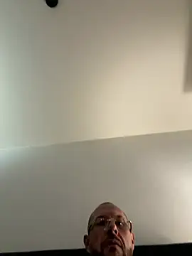 Chat +18 de Guitccch ao vivo