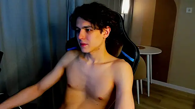 عرض كام TravisRevas