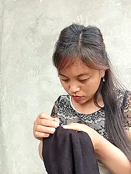 Alice-567's Live XXX Chat