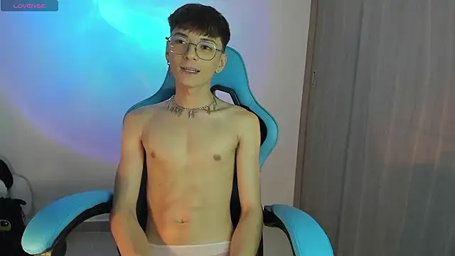 RYO_BLEU_ Adlı Modelin Web Kamerası Şovu