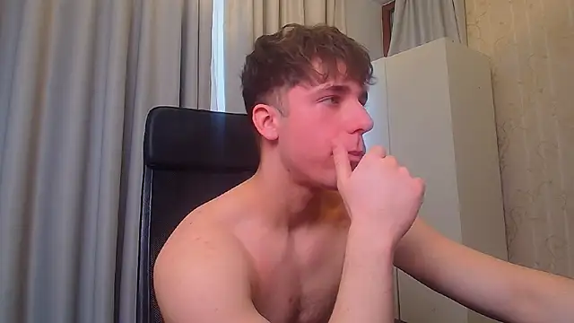 KellenWest's Live XXX Chat