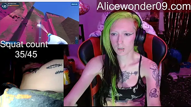 alicewonder09 élő XXX-chatje