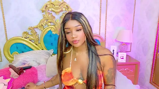 SalomeRestrepo Adlı Modelin Canlı XXX Sohbeti