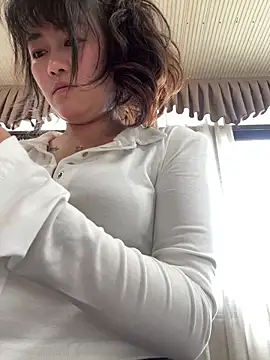 Molly-xiao 在線直播表演