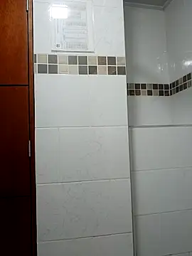 Chat +18 de KittyLatina_02 ao vivo