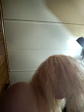 Chat +18 de BadAssBitchMakayla ao vivo