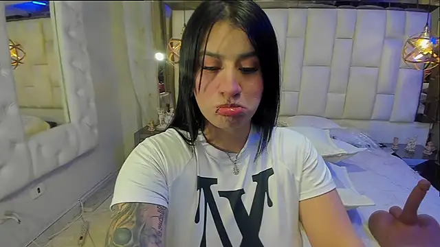 Show modela Nara_belen na web-kameri