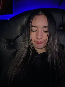 XXX chat uživo modela Sophie_LS