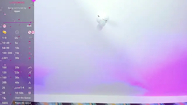 Chat +18 de IsaDiiaz ao vivo