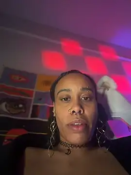 Lunalovesyou8's Webcam Show