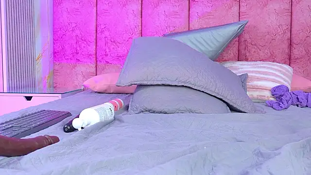 دردشة emmacurvy الجنسية المباشرة