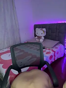 แชท XXX สดของ salome_polaniiee