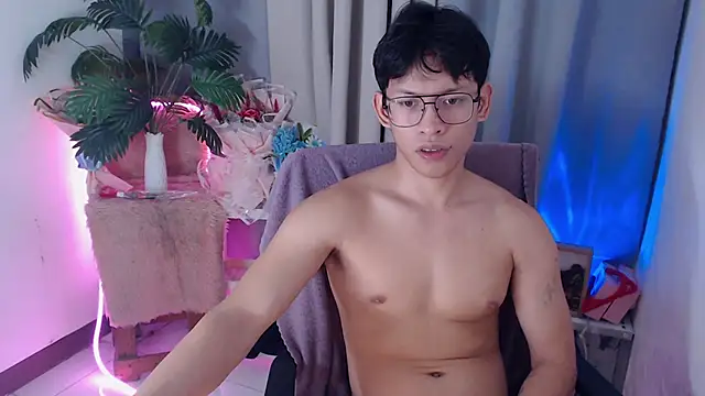 pinkcock_froi2305 在線直播表演