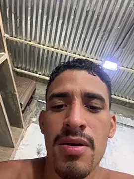 Czat XXX na żywo – ikaro21