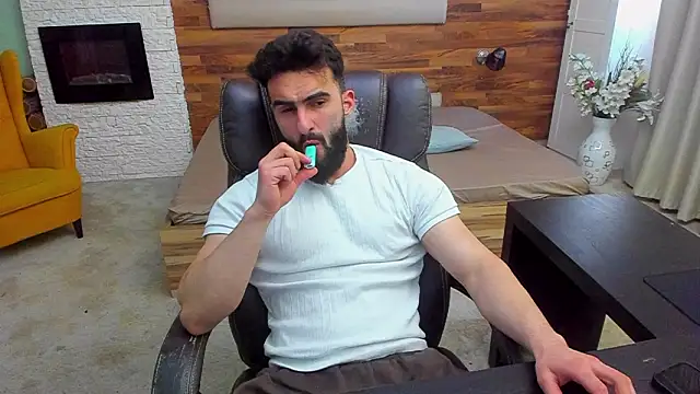 MicahLane Adlı Modelin Web Kamerası Şovu