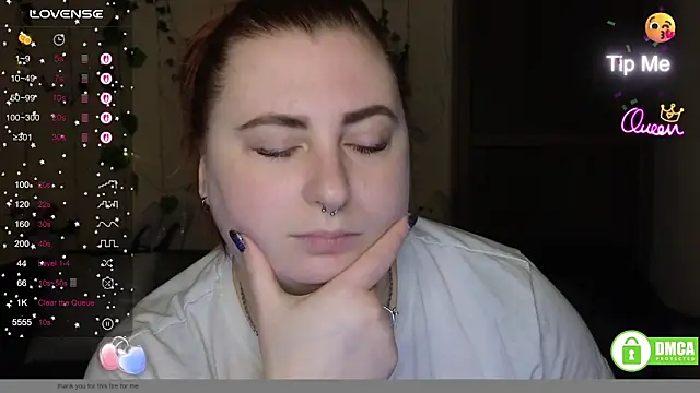 Alicia_love00 élő XXX-chatje