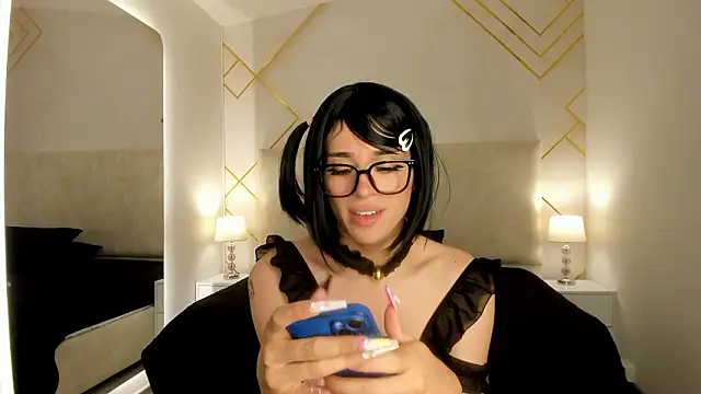 Nioki_ live XXX chat