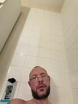 Guitccch: вебкам-шоу