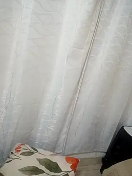 CATTALINAHOT élő XXX-chatje