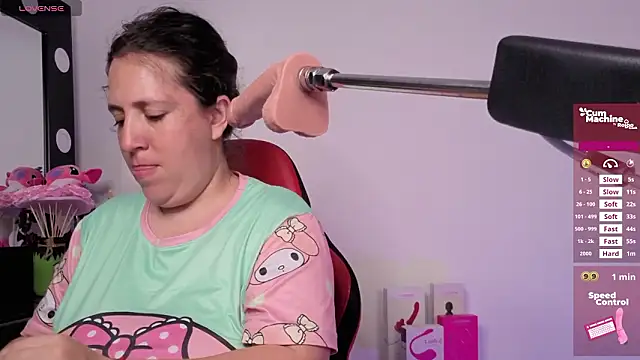 valery_adams1 élő XXX-chatje