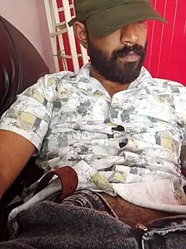 XXX chat uživo modela Bigkannan