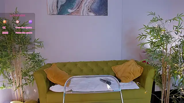 XXX chat uživo modela miiss__lulu