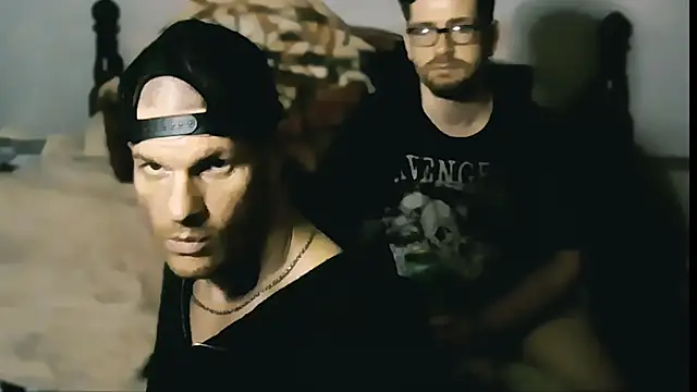 Chat XXX ao vivo de JockNThirsty