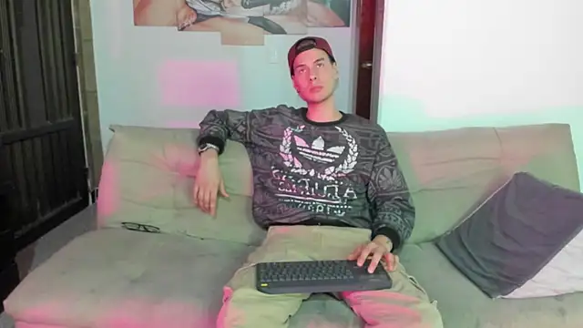 Czat XXX na żywo – Vlad__night