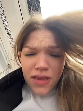 Živý XXX chat StreetSquirt