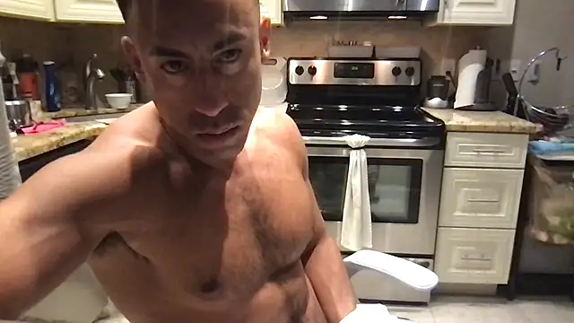 BigGuyMuscle Chat XXX in diretta