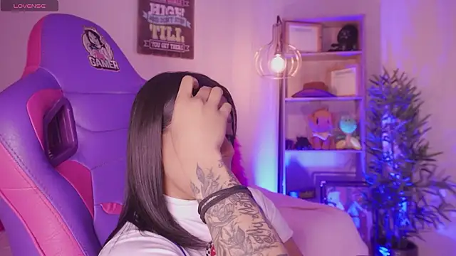 madelyn_rose_'s Live XXX Chat