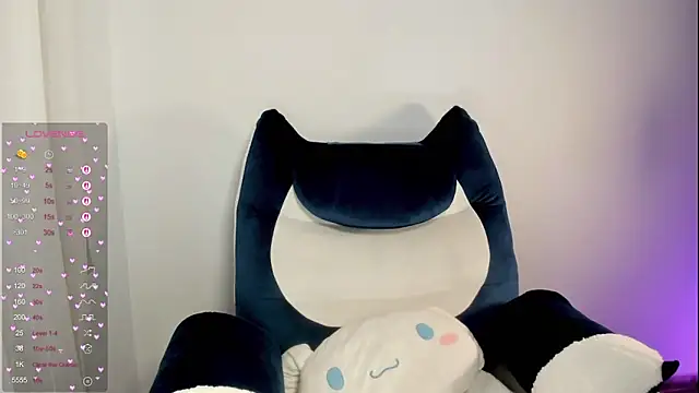 AlinaLukyanova 现场XXX聊天