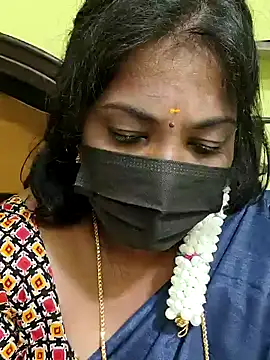 Show de Tamil_Mithra na webcam