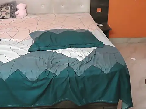 DoremonGirl 即時 XXX 聊天