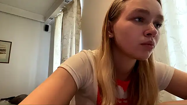 Leifuture Chat XXX live