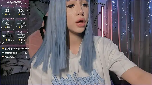 Necucubi02 – Naživo XXX chat