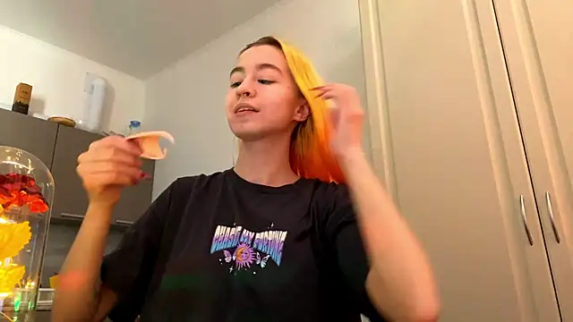 EmilyHein's Live XXX Chat