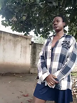 Broan_me Adlı Modelin Canlı XXX Sohbeti