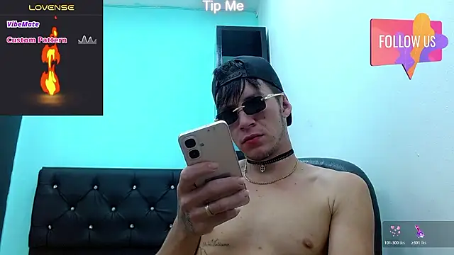 Онлайн чат XXX masterboyx