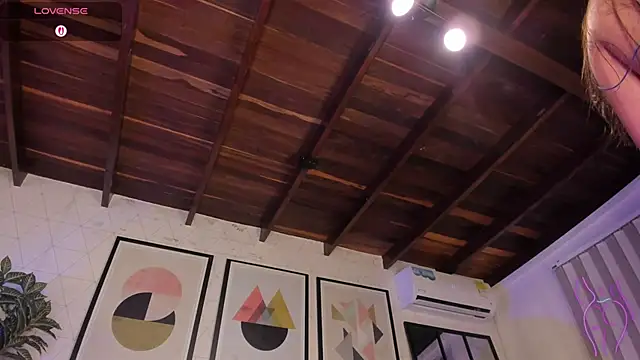 Živý XXX chat MiaKay1