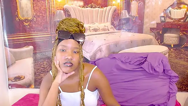 EroticSexyPrada's Live XXX Chat