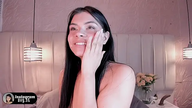 avy_st Chat XXX live