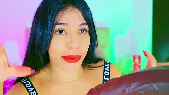 CharlootteEvans Chat XXX live